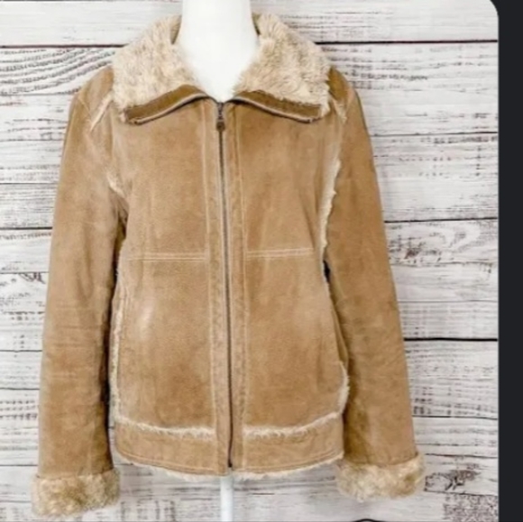 Wilsons Leather Jackets & Blazers - Wilson's Suede Jacket size Large like new